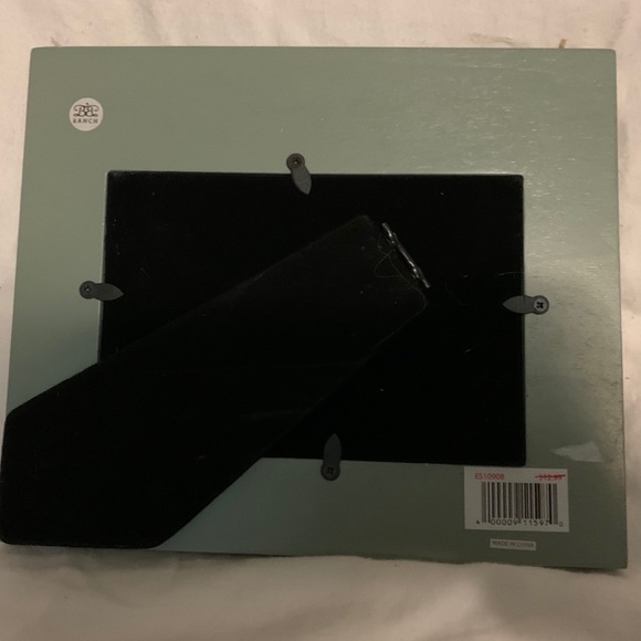 4x6 Frame - Picture 2 of 2